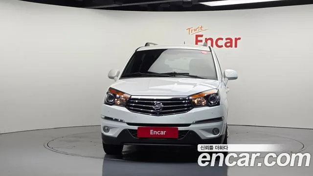 2016 KG Mobility Korando, foto 3