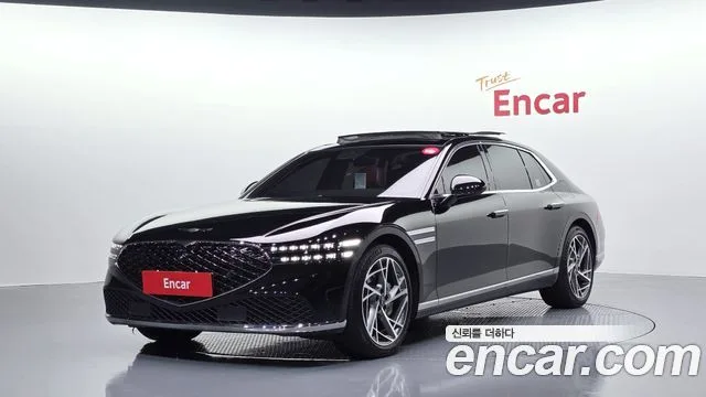 2022 Genesis G90