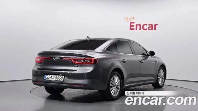 2016 Renault Korea SM6