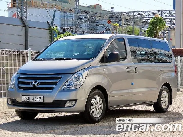2018 Hyundai Starex