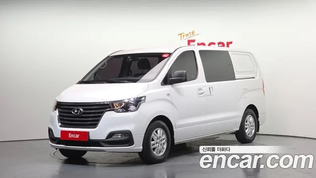 2018 Hyundai Starex