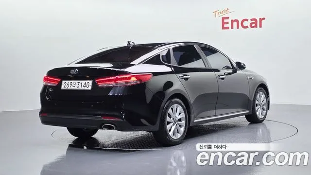 2017 Kia K5, foto 2