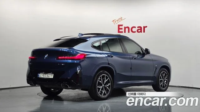 2024 BMW X4, foto 2