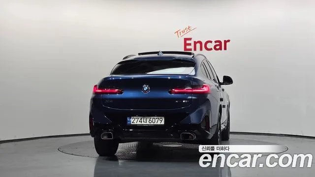 2024 BMW X4, foto 4