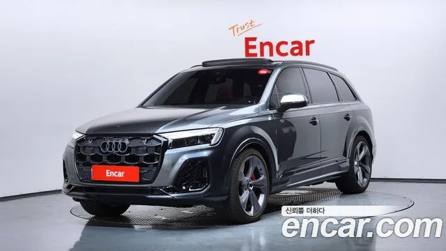 2025 Audi SQ7