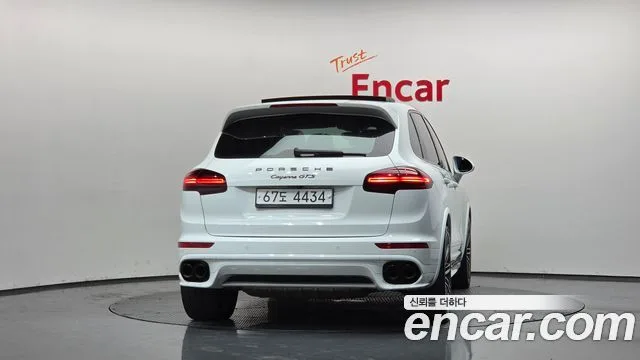2017 Porsche Cayenne, foto 4