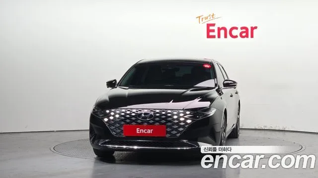 2022 Hyundai Grandeur, foto 3