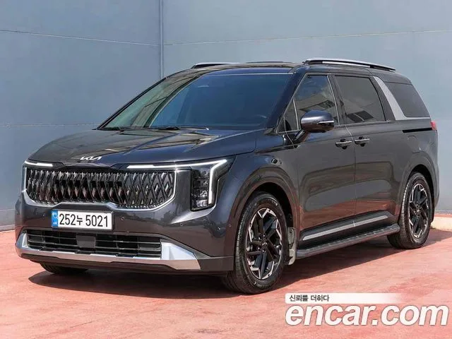 2025 Kia Carnival
