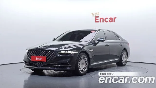 2021 Genesis G90