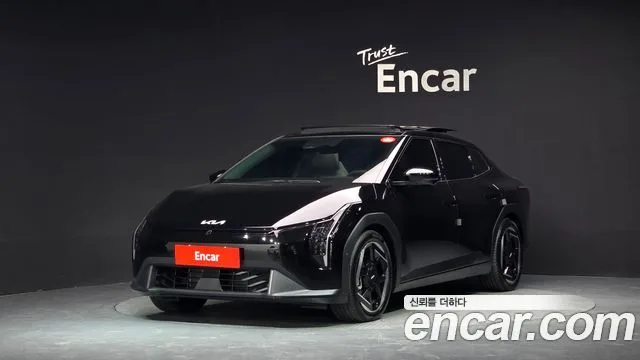 2026 Kia EV4