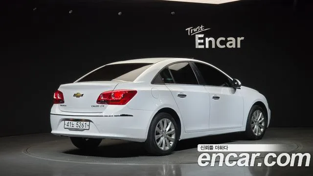 2016 Chevrolet Cruze, foto 2