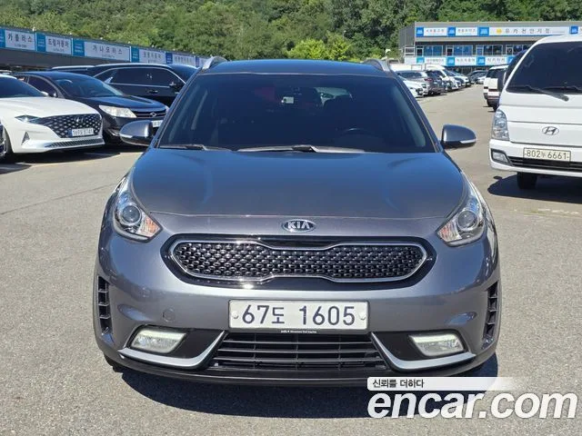 2017 Kia Niro, foto 2