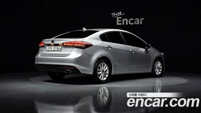 2017 Kia K3, foto 2