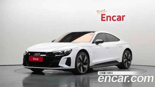 2022 Audi e-tron GT