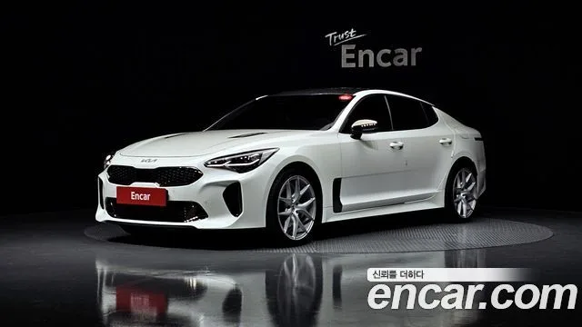 2023 Kia Stinger