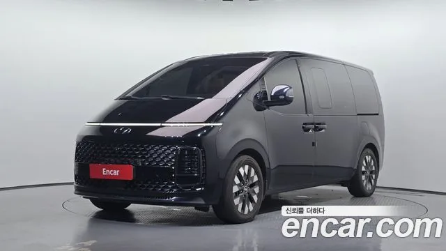 2023 Hyundai Staria