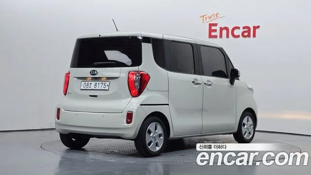 2017 Kia Ray, foto 2