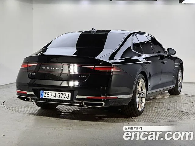 2022 Genesis G90, foto 2