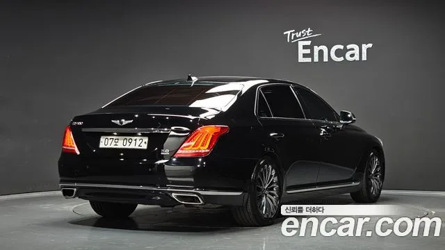 2016 Genesis EQ900, foto 2