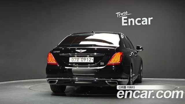 2016 Genesis EQ900, foto 4