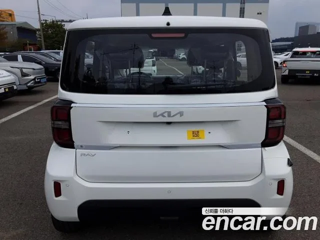 2027 Kia Ray, foto 4