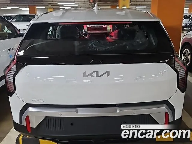 2027 Kia EV3, foto 4