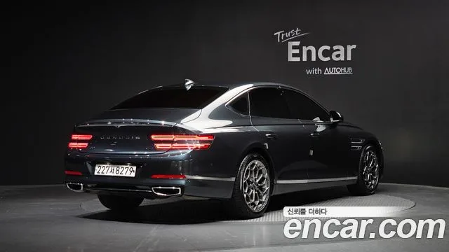 2021 Genesis G80