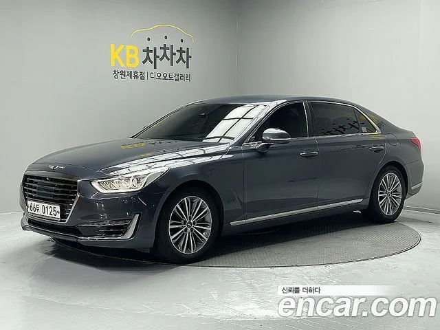2016 Genesis EQ900