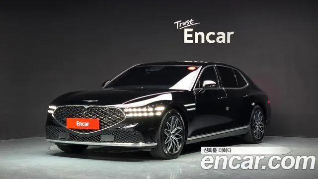 2022 Genesis G90
