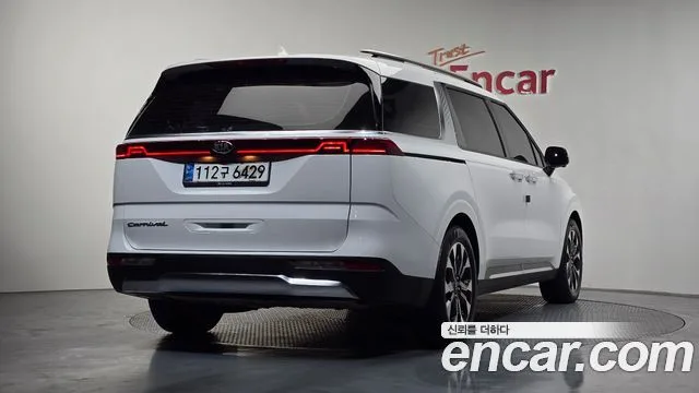 2021 Kia Carnival