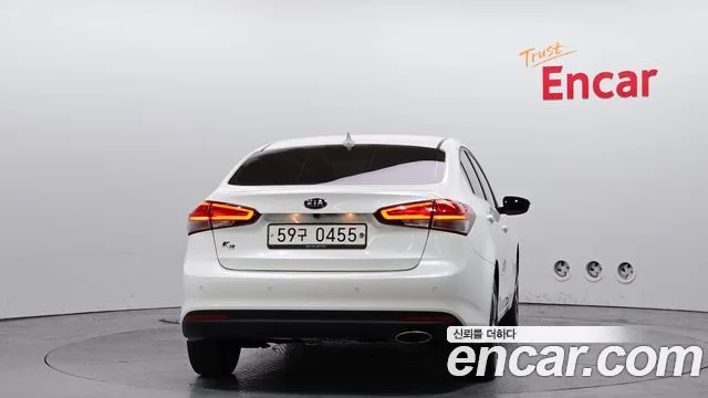 2017 Kia K3, foto 4