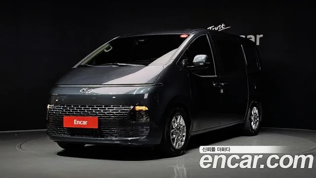 2022 Hyundai Staria