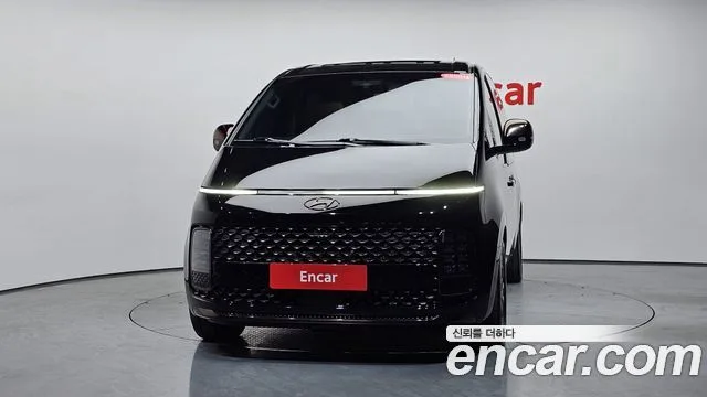 2022 Hyundai Staria, foto 2