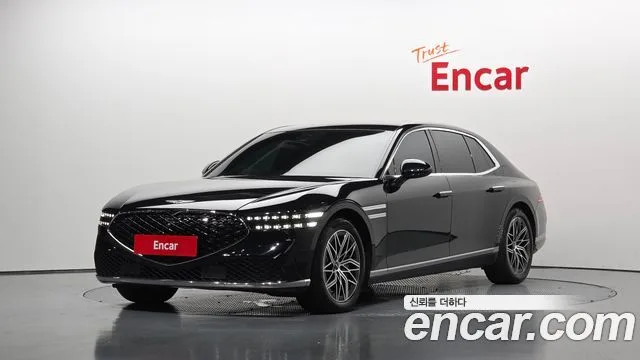 2022 Genesis G90