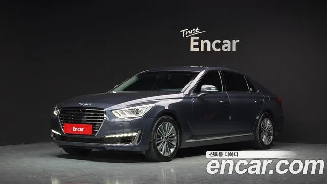 2016 Genesis EQ900