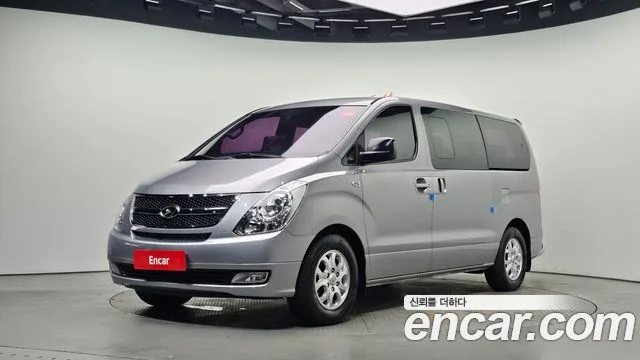 2016 Hyundai Starex