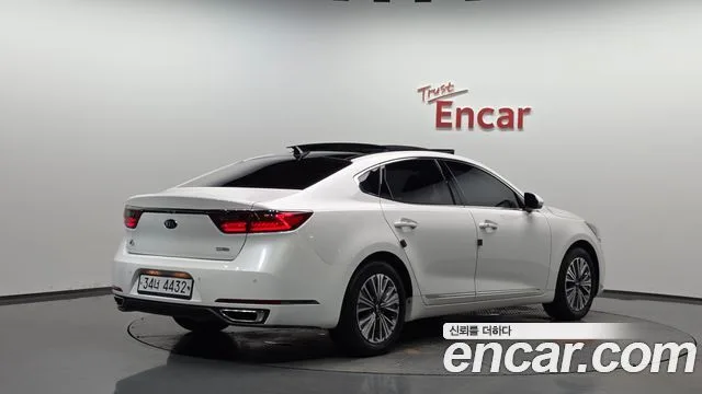 2018 Kia K7, foto 2