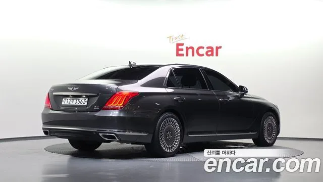 2018 Genesis EQ900, foto 2