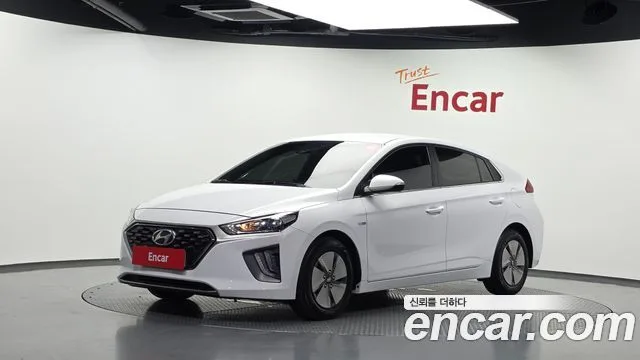 2020 Hyundai Ioniq