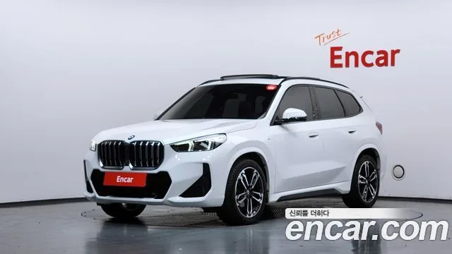 2024 BMW X1