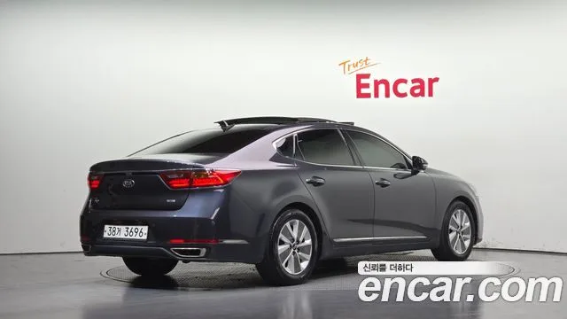 2017 Kia K7, foto 2