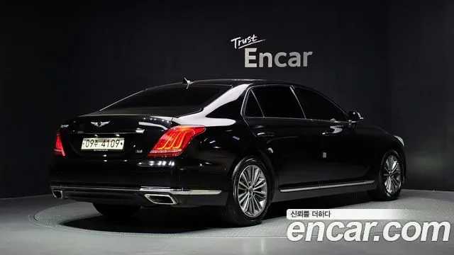 2018 Genesis EQ900, foto 2
