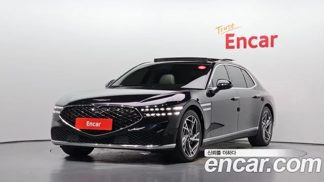 2022 Genesis G90