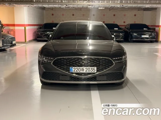 2024 Genesis G90