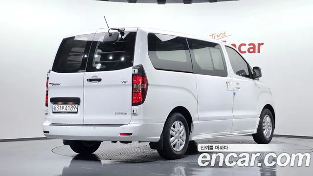 2020 Hyundai Starex