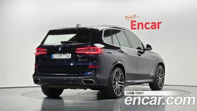 2022 BMW X5, foto 2