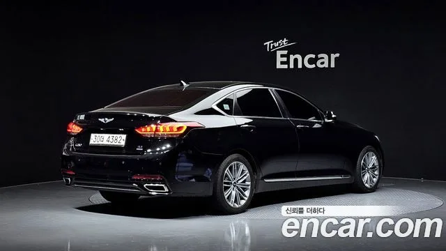 2017 Genesis G80