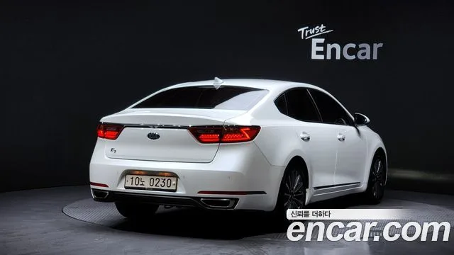 2016 Kia K7, foto 2