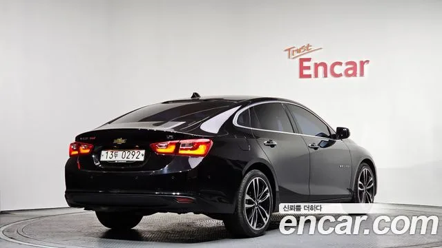 2017 Chevrolet Malibu, foto 2