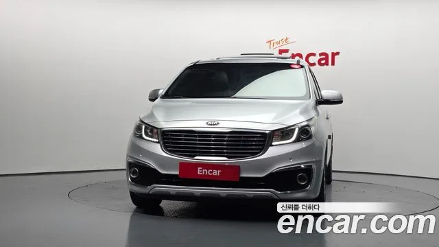 2016 Kia Carnival, foto 3